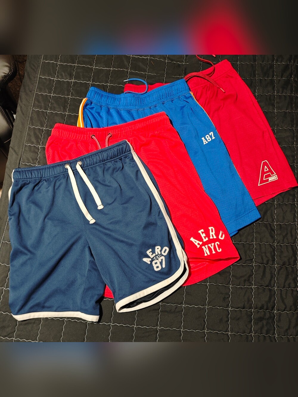 4 Pairs of Aeropostale Men's Basketball Mesh Shorts 2 Blue M / Red XS / Red M